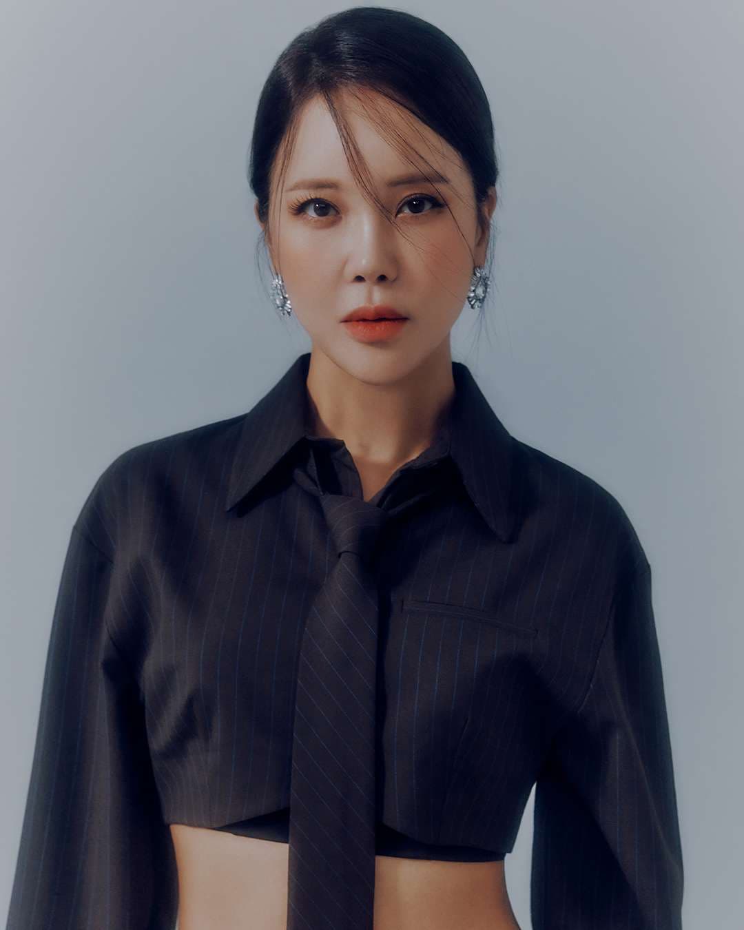 Baek Ji Young