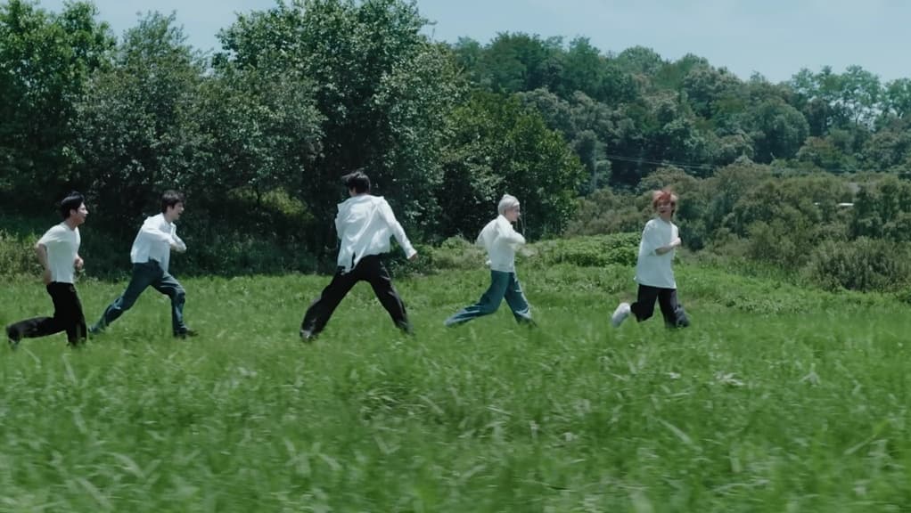 TXT (TOMORROW X TOGETHER) in the 'Beautiful Strangers' Official MV — YouTube: HYBE LABELS