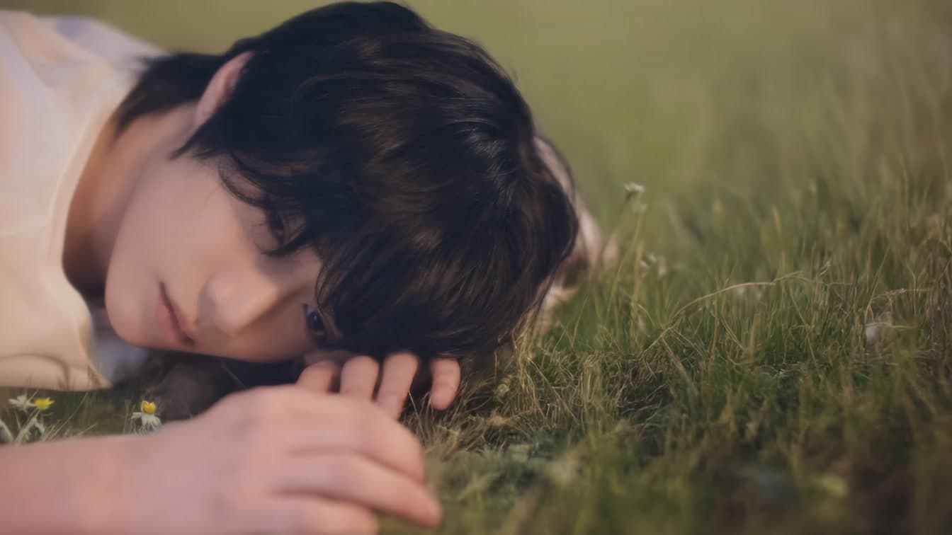 Beomgyu in the 'Panic' Official MV — HYBE LABELS YouTube