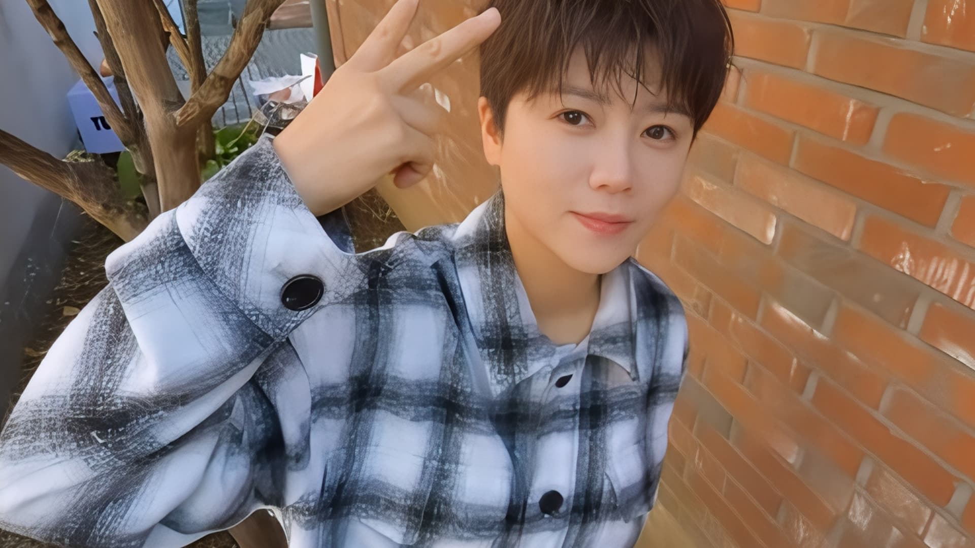Singer MyJin Claims First Blue Dragon Ranking Title in Female Vocalist Category