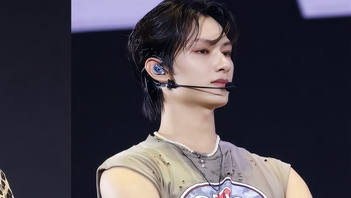 SEVENTEEN's HAPPY BURSTDAY: How 13 Solo Songs Redefine What a 10th Anniversary Album Can Be