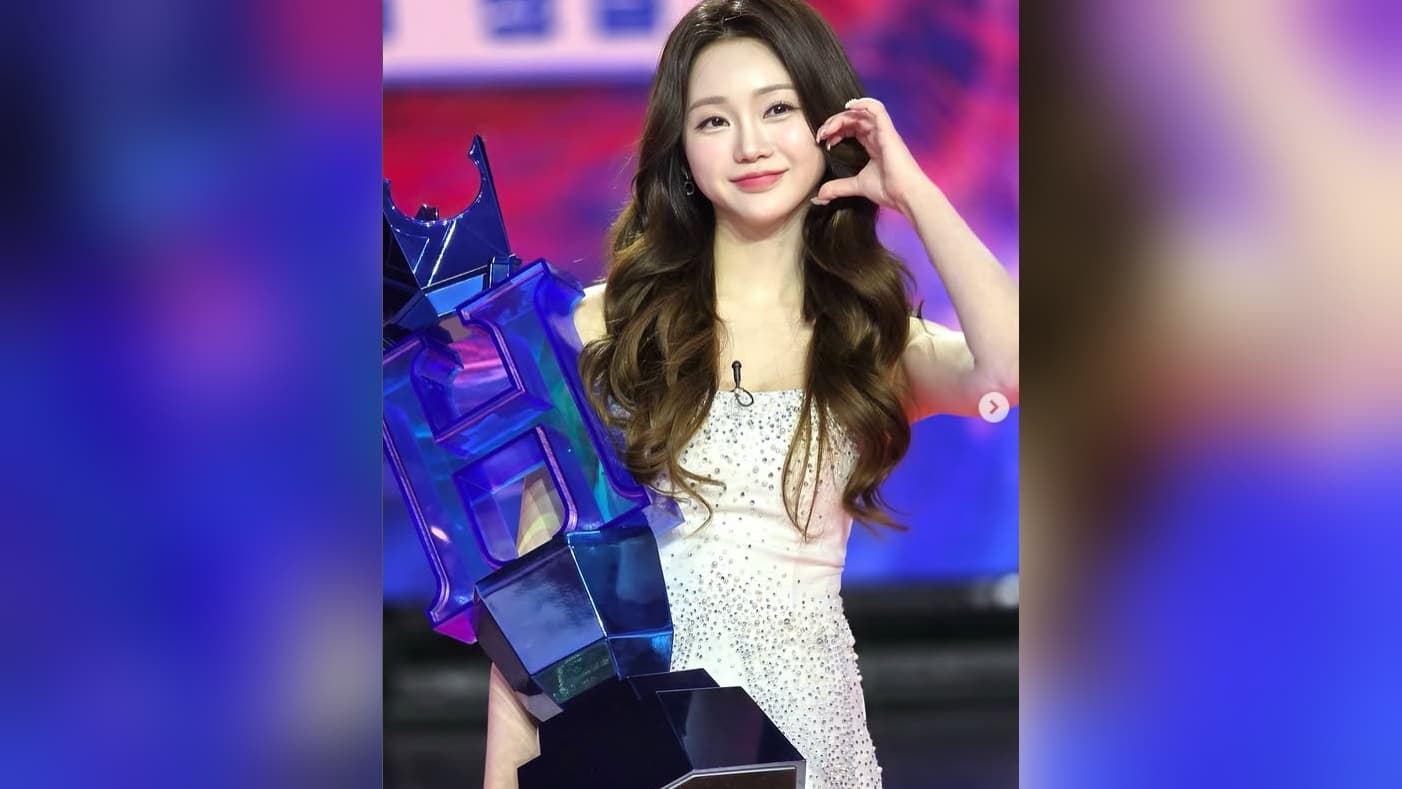 Hong Ji-yun Spent a Fortune to Win, Then Donated Every Won of Her Prize