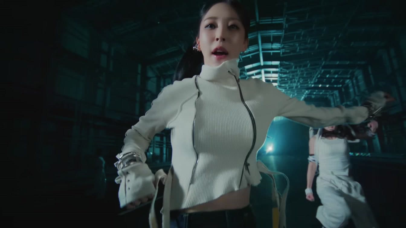 Moon Byul's REV Signals She's Running Full Speed Into MAMAMOO's Comeback Year
