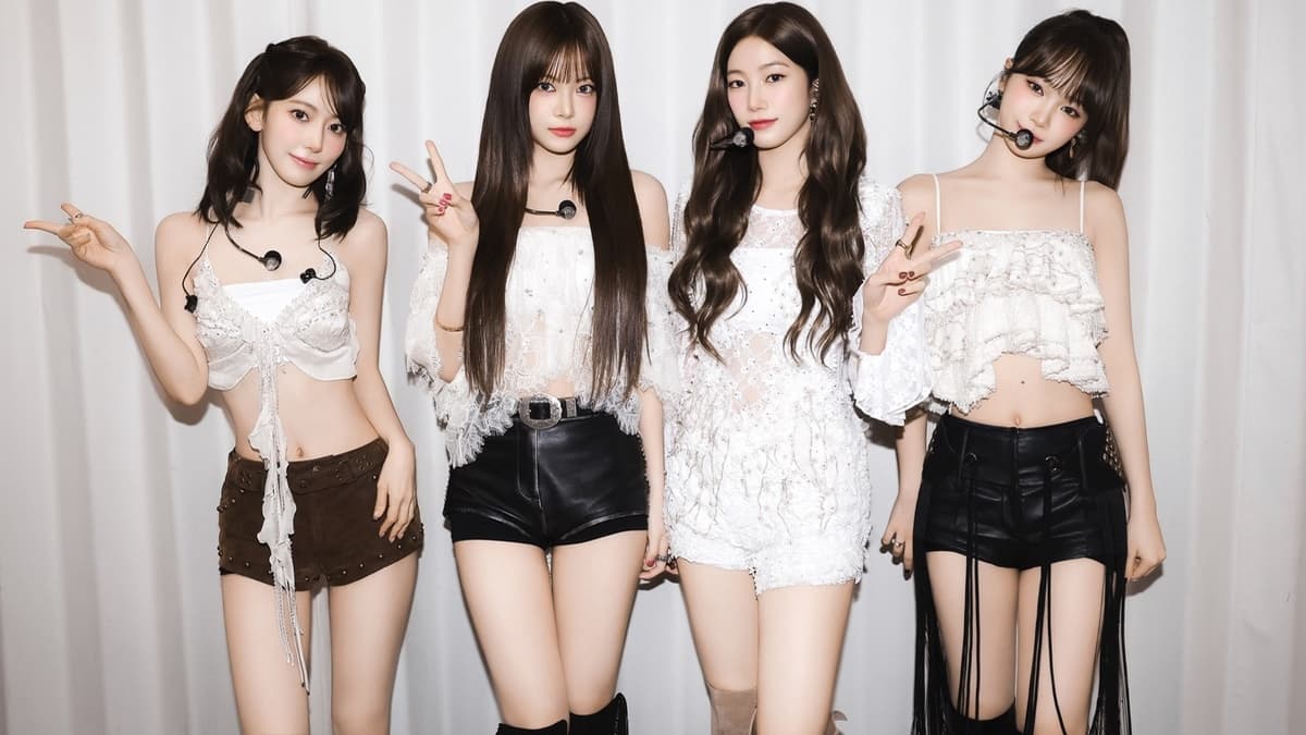 LE SSERAFIM's 'HOT' Completes K-Pop's Most Consistent Climb — And a $34 Million World Tour Proves It