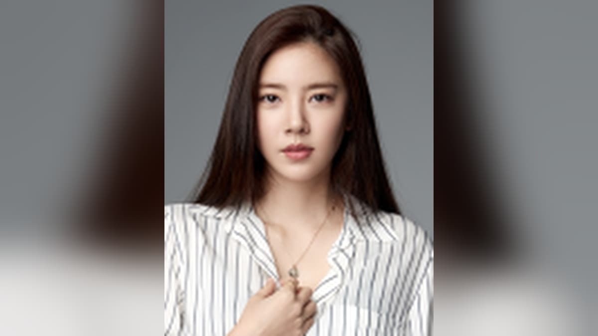Son Dam-bi