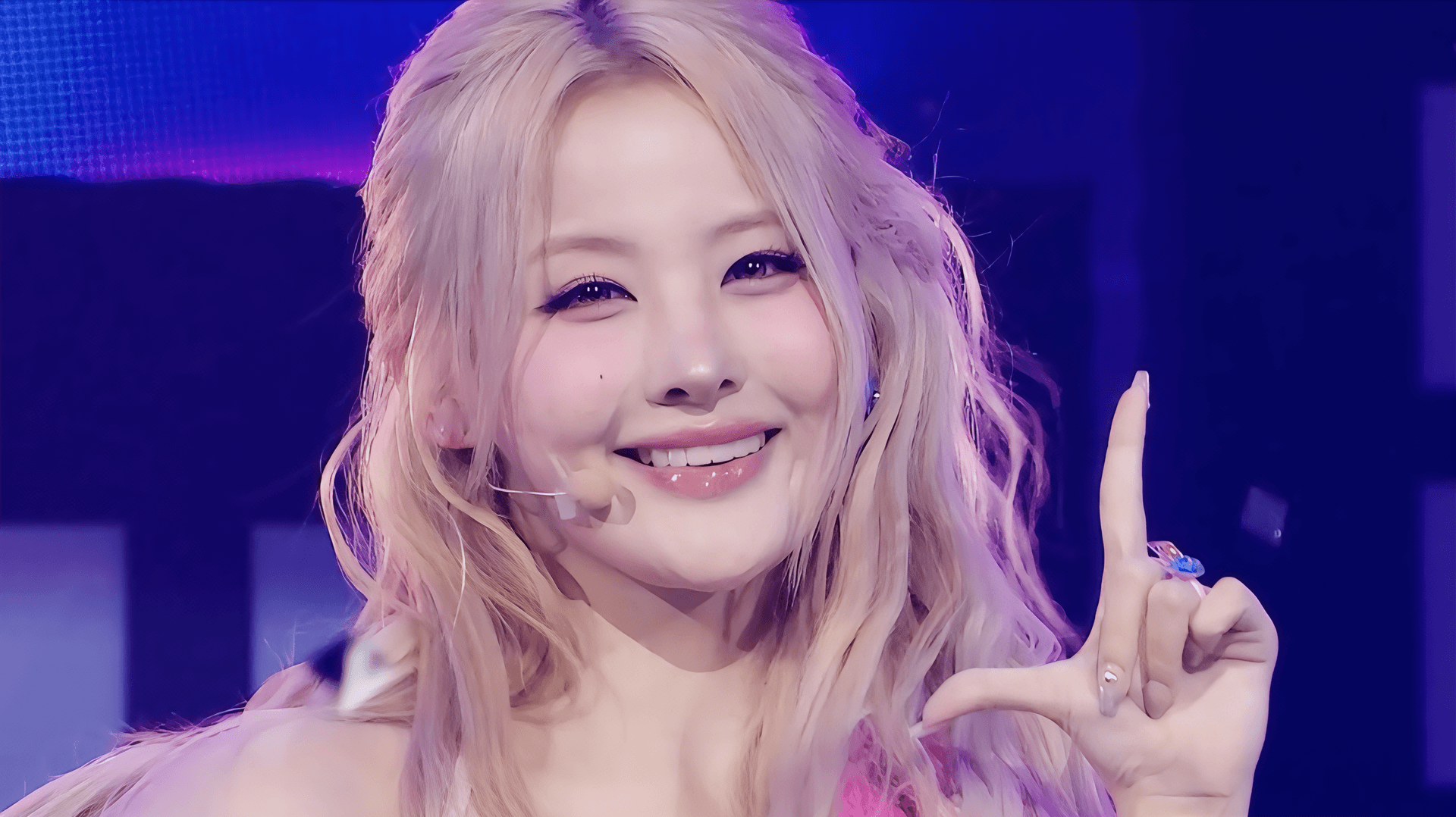 KISS OF LIFE Captivates Music Show Audiences with Vibrant Lucky Korean Version Performances