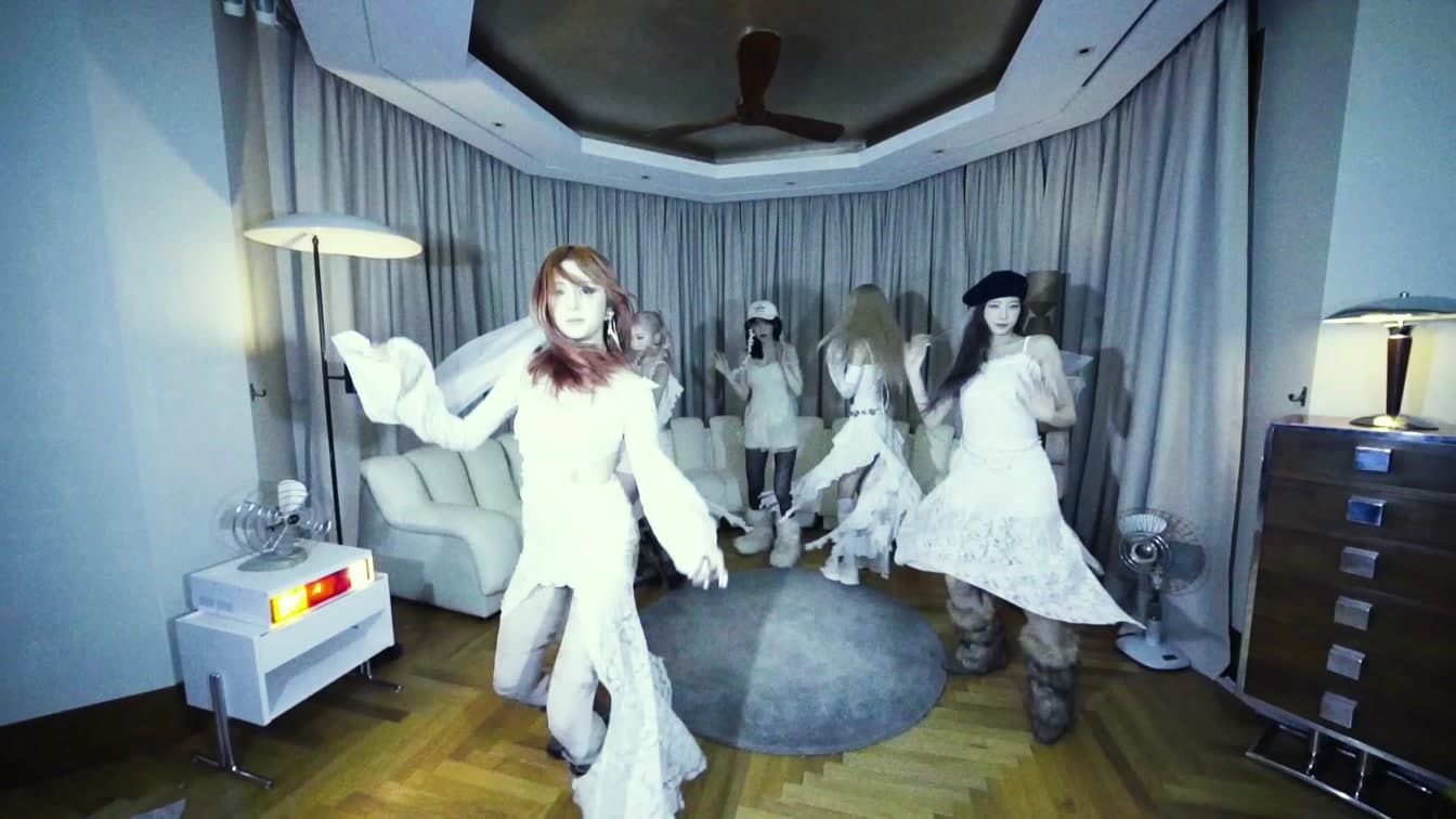 LE SSERAFIM's 'HOT' Earns Double Platinum: How a Vocal-First Album Answered K-Pop's Toughest Critics