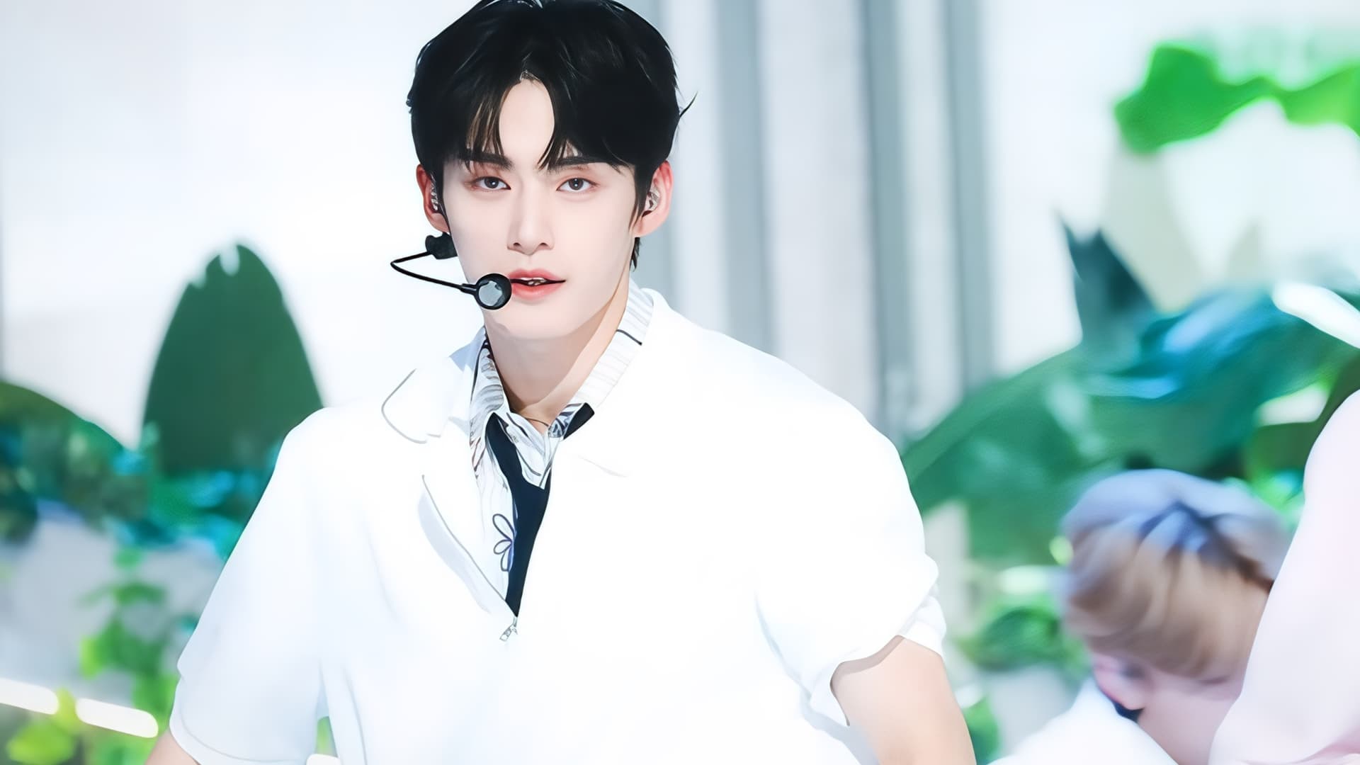 Kim Gyubin Lands Solo Magazine Cover as ZEROBASEONE Era Nears Its End