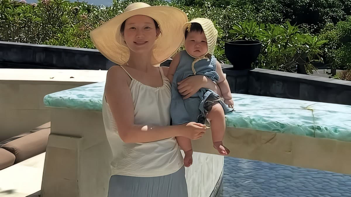 Lee Yu-young Is 16 Weeks Pregnant With Her Second Baby