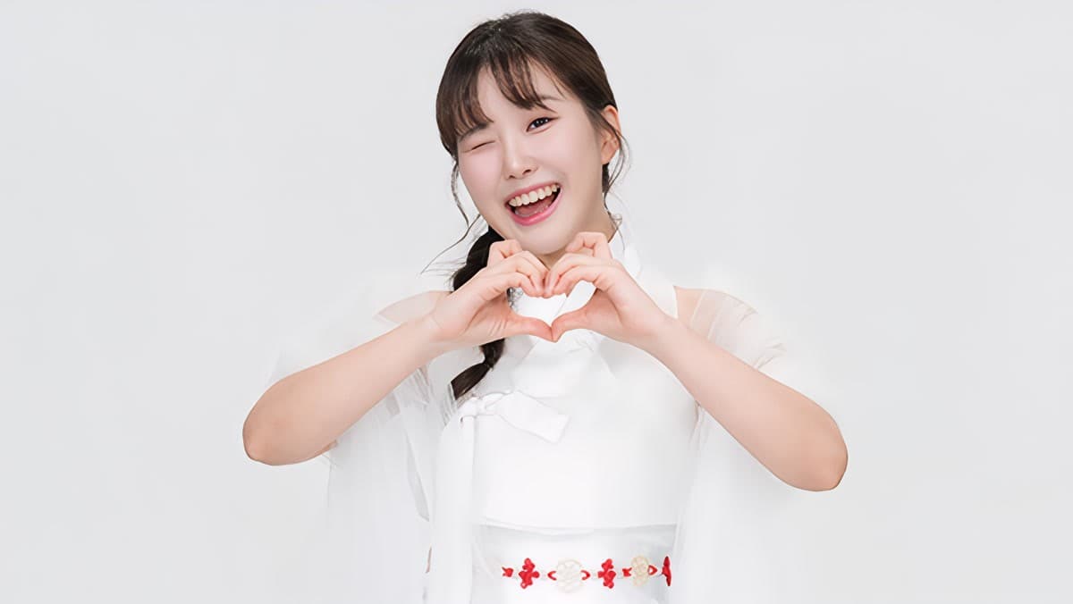 Hong Sungyun Spent Her Entire Savings on Family Gifts — Then Had to Call a Friend for Dinner Money