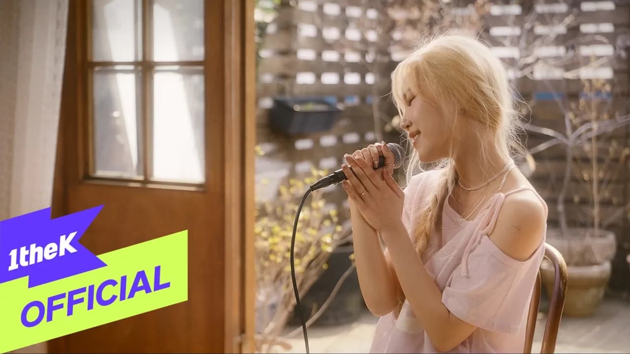 Haera's 'Palette' MV Arrives — A Splash of Color and Emotion
