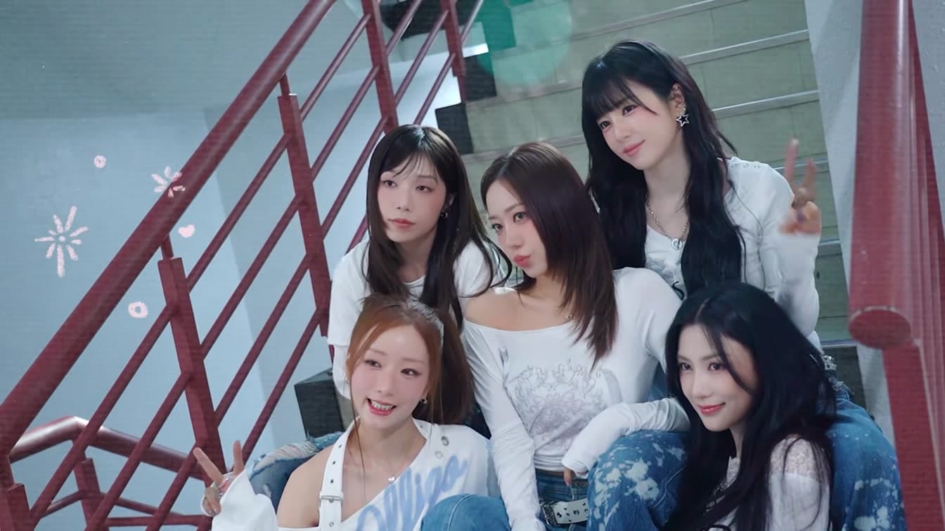 Nobody Was Ready for Apink's 15th Anniversary Fan Song