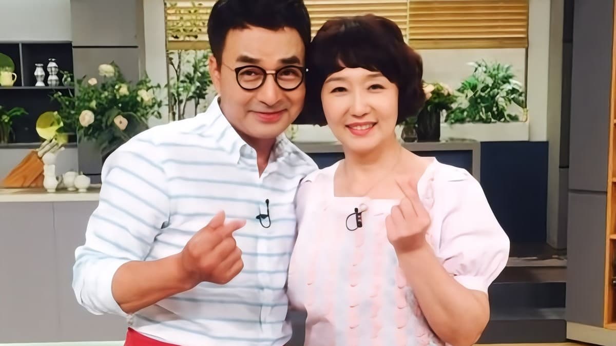 The Friend Who Started It All: Bae Dong-Sung and Jeon Jin-Ju's Love Story