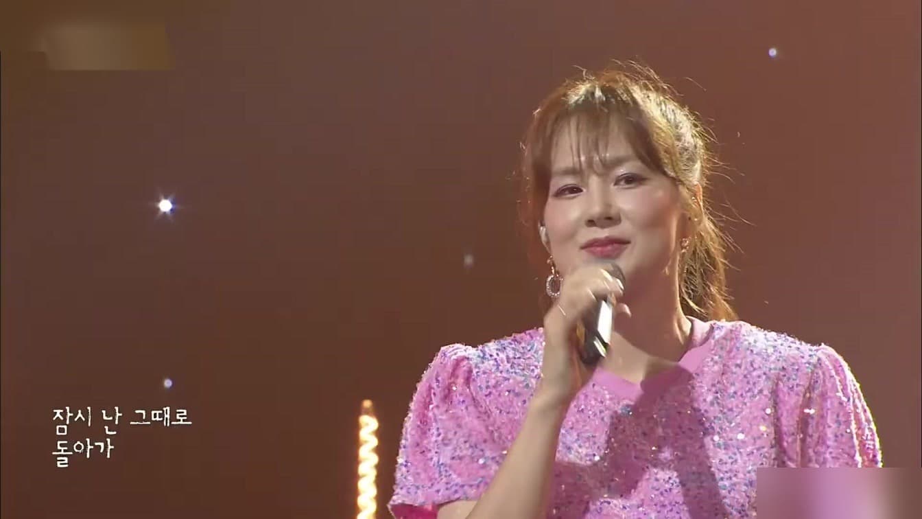 Chae Yeon Finally Tells the Full Story of Her Iconic Crying Selfie — 'I Took 300 Photos While Crying at 3am'