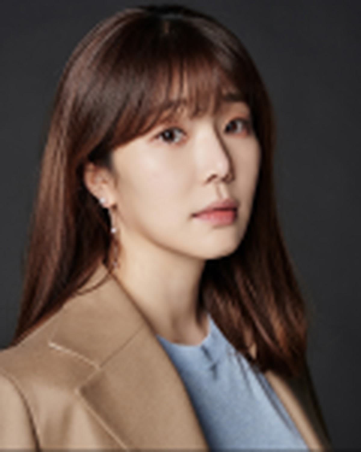 Lee Moon-jung