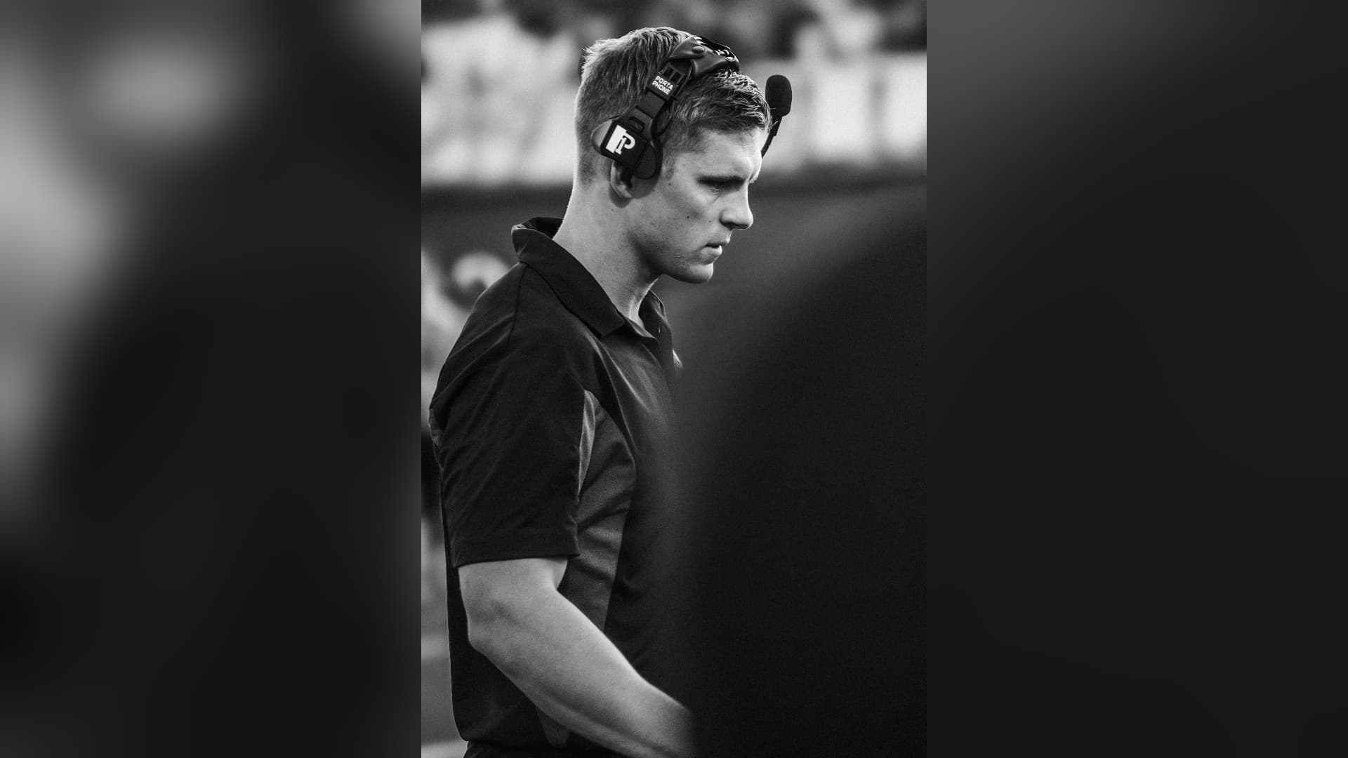 Jeon Hyun-moo Freezes During World Cup Caster Practice