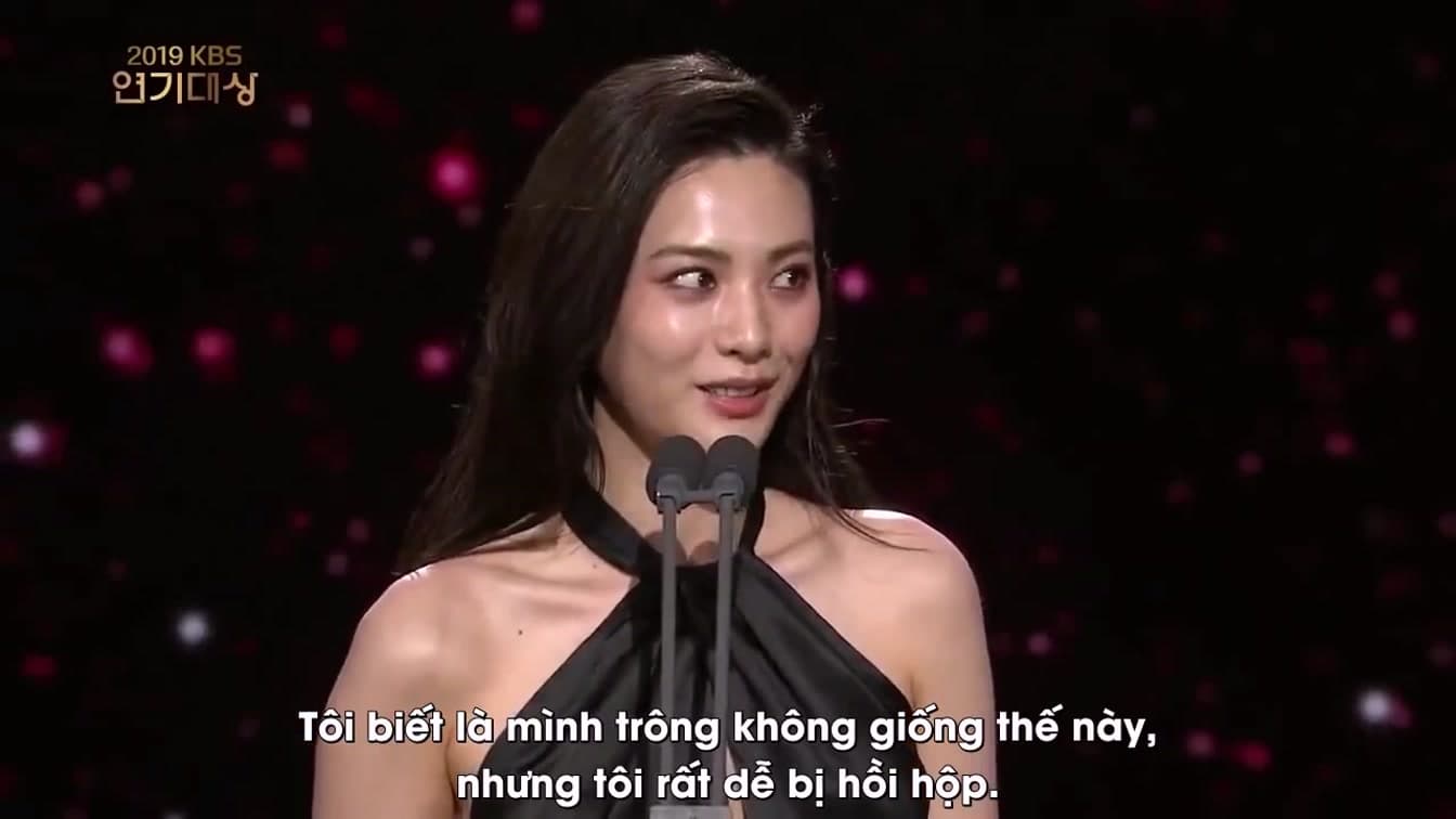 Nana's Award Speech Took a Sudden Turn Fans Didn't Expect
