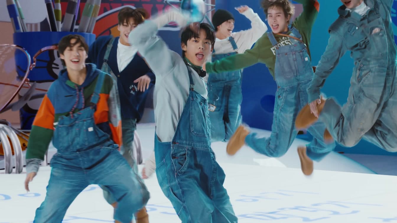 TWS Hit 200M With the Debut Song Fans Never Left