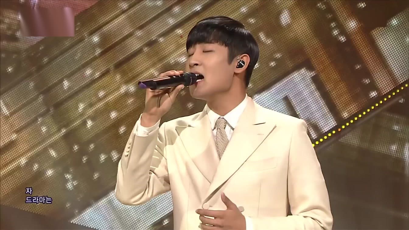 How a Voice Disorder Made Singer Park Jae-jung Love Music More