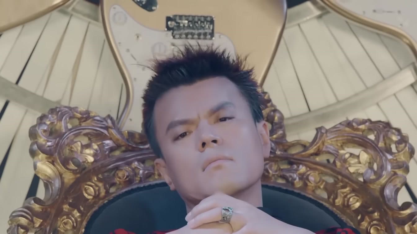 The Real Reason JYP's Park Jinyoung Refuses to Lock His Phone