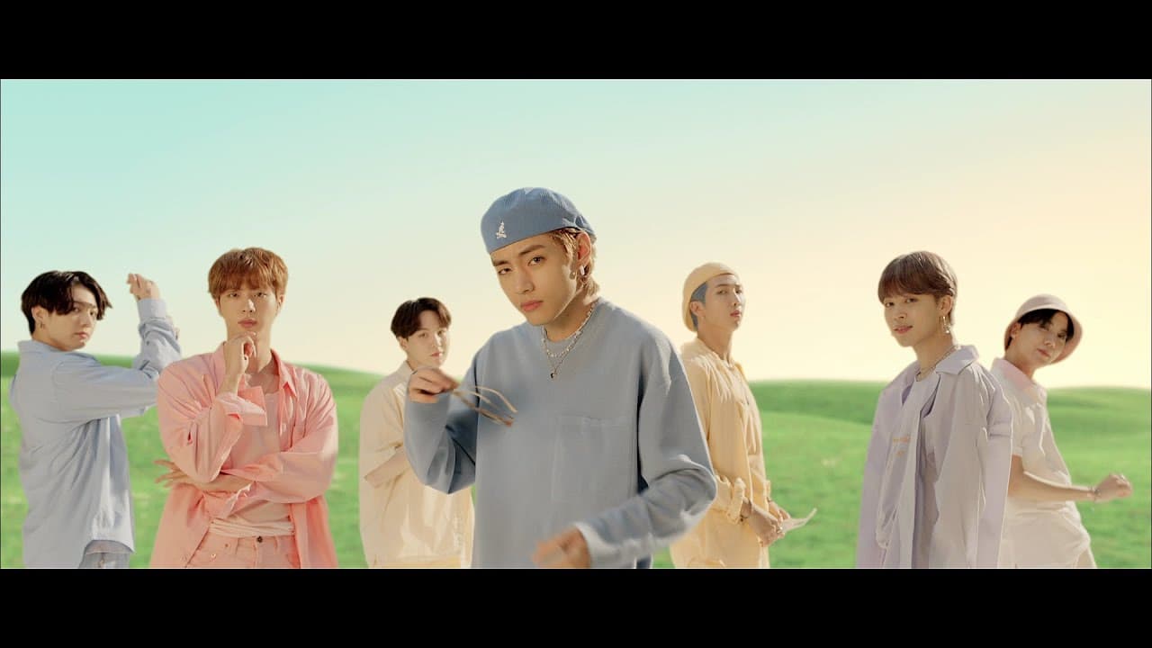 BTS Paris Show Stuns Fans With Macron ARMY Bomb Moment