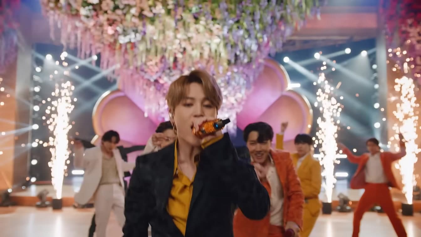 D AWARDS Makes K-Pop History With Paris Move