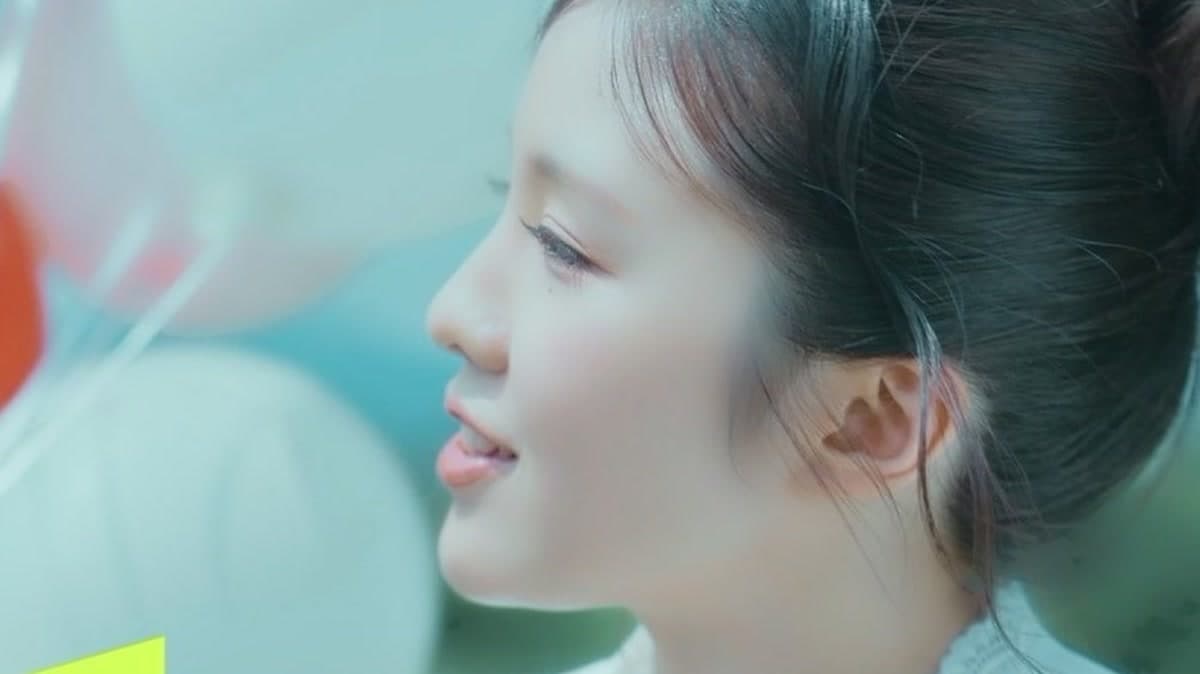 CHEON JI WON Sets the Mood for In Between Days