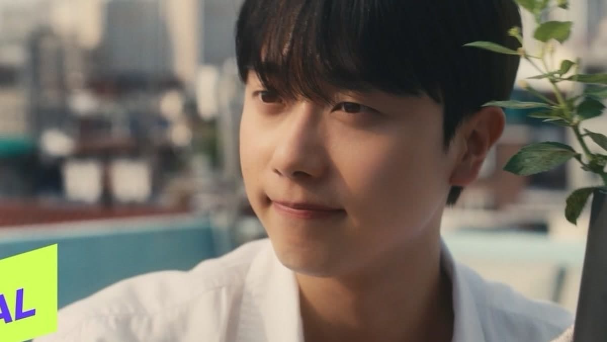 Jung Dong-ha Returns With Rock Ballad OASIS