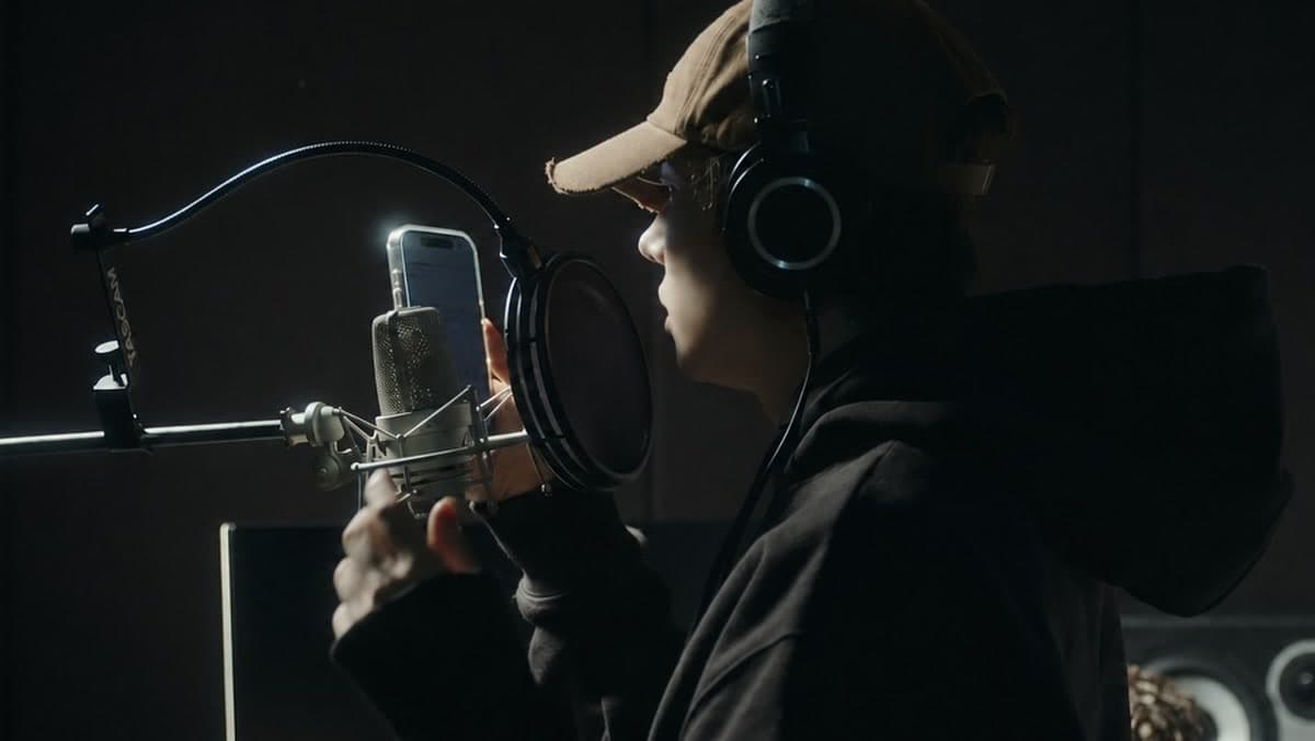 EVAN Deepens Solo Debut With HYBE Teasers