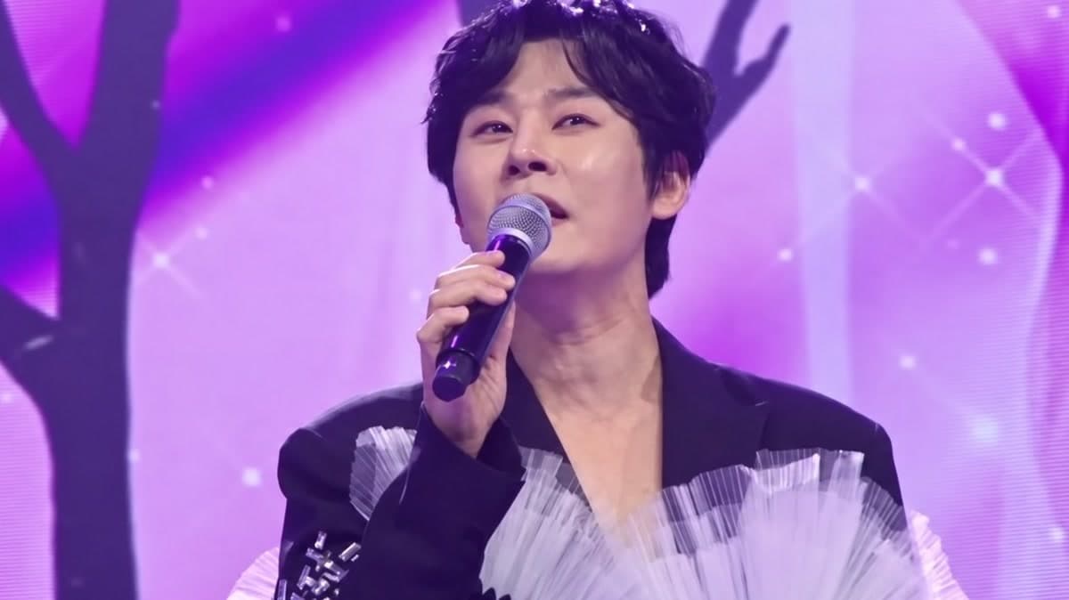 Korea's Trot Elite Show Up in Disguise — MBN's TOP7 Had No Warning