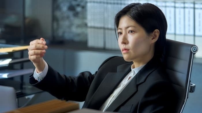 Ha Jung Woo Stars in Gripping Thriller 'Mad Concrete Dreams' Premiering March 14