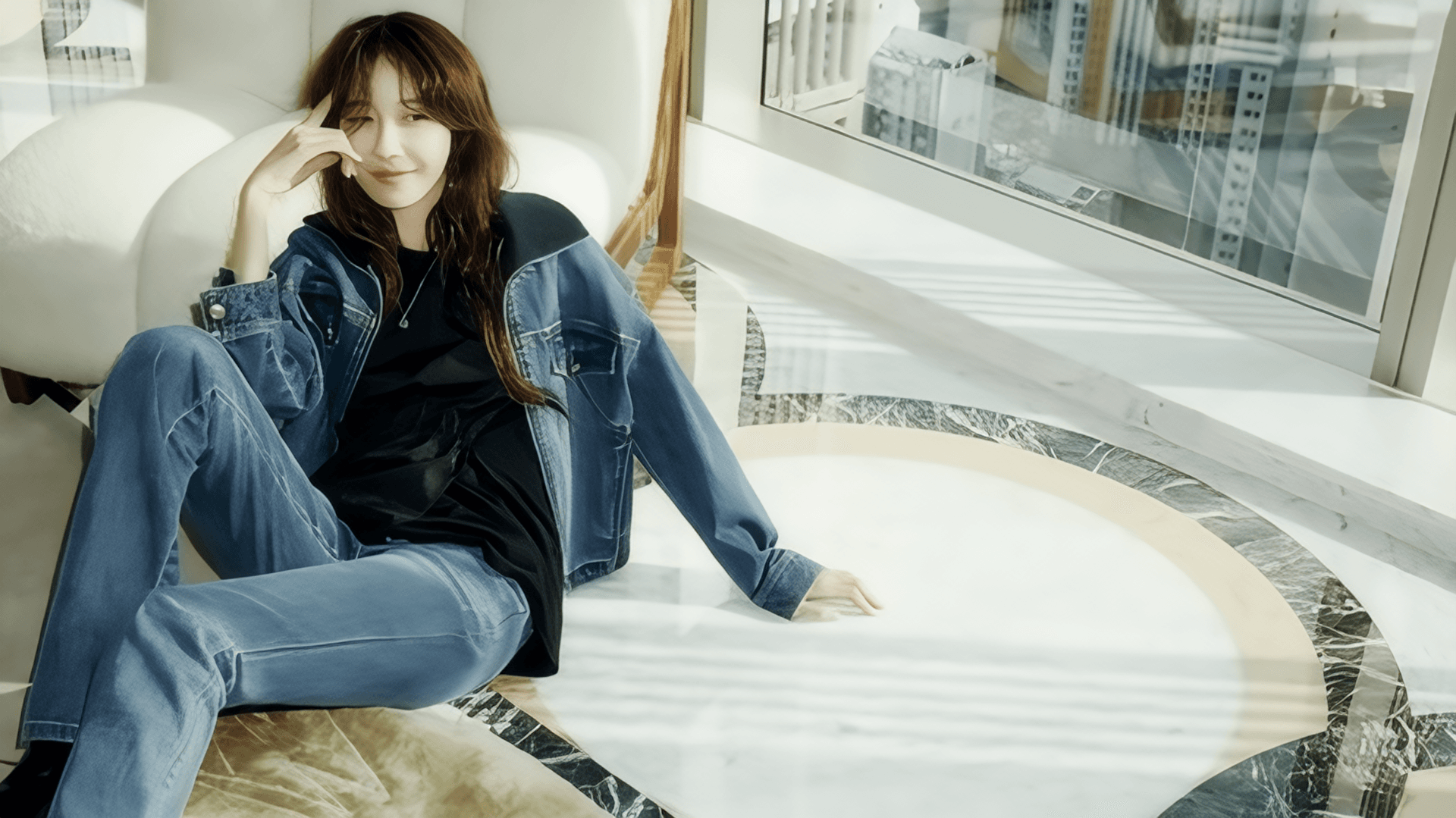 Lee Ji-ah Ditches Her Mysterious Aura for Playful Alien-Themed SNS Photos