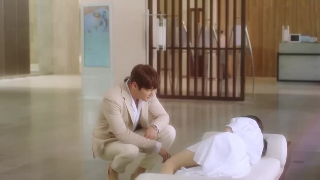 Choi Jin Hyuk Celebrates Global Success of Positively Yours After Ranking No. 1 in 116 Countries