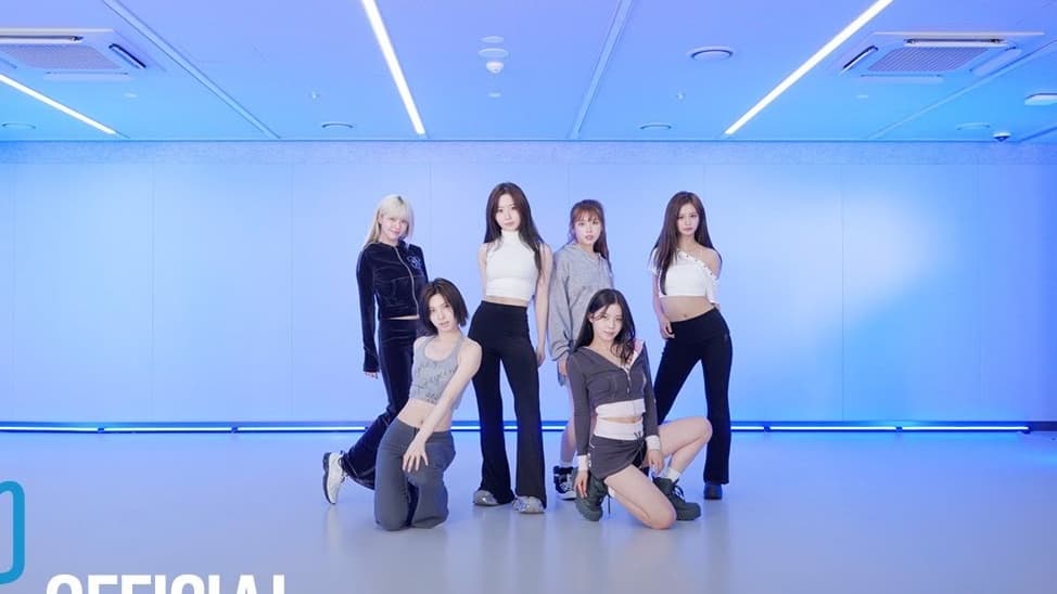 NMIXX's 'Blue Valentine' Is Climbing Melon's Chart — And It's Not Done Yet