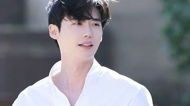 Law and the City Premiere Review: Lee Jong-suk Returns to K-Drama with Warmth and Precision