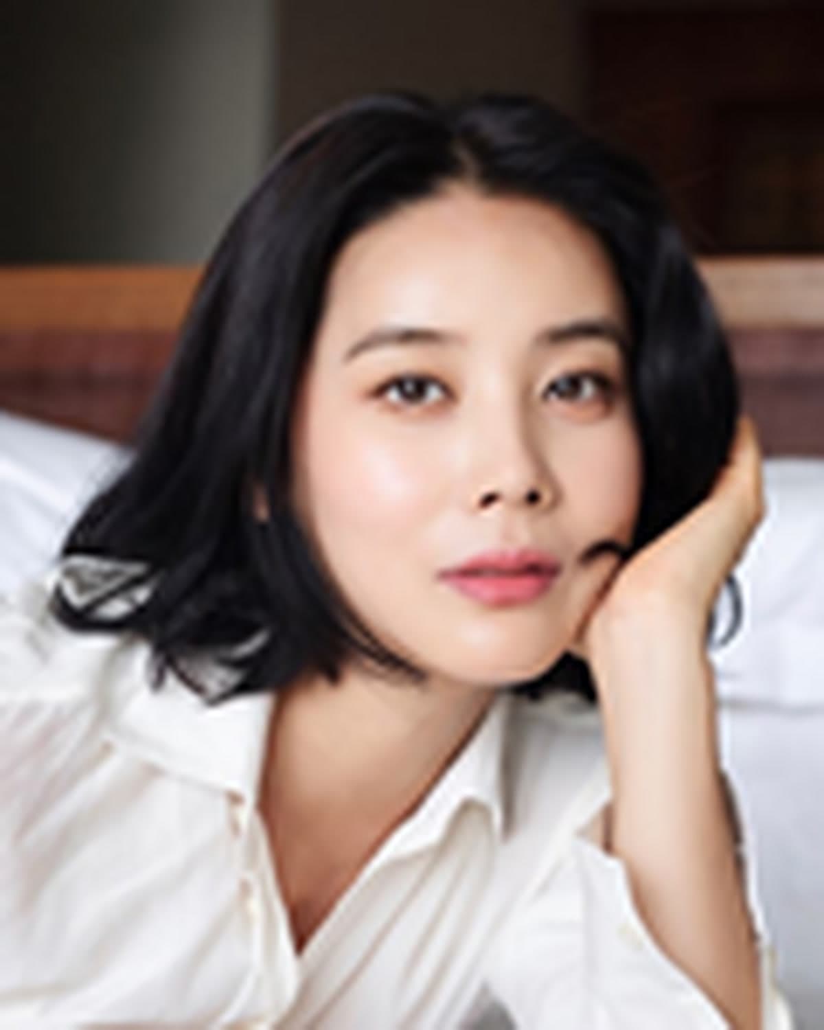 Kim Hyo Seon profile photo