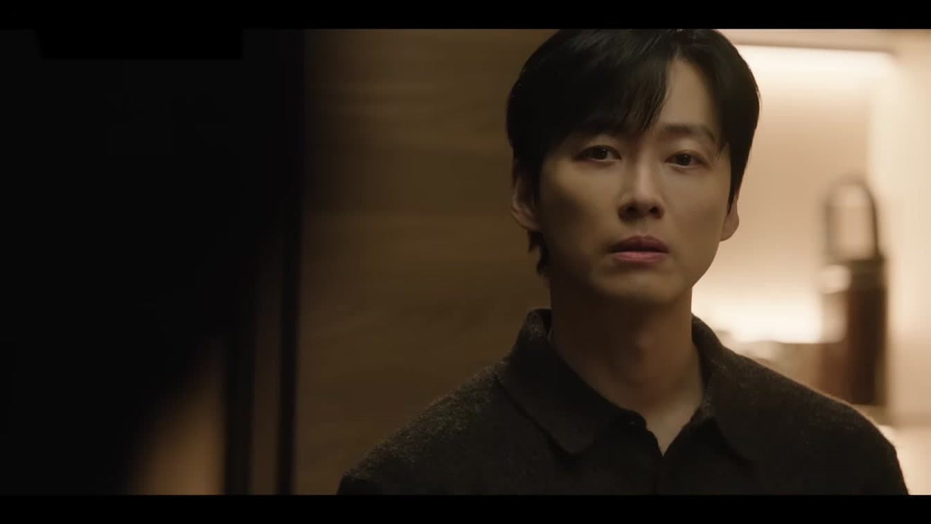 Namkoong Min's New Thriller Opens With a Shocking Twist