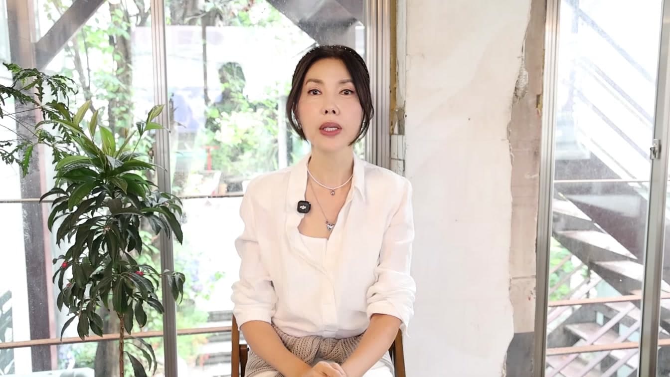 Baek Ji-yeon's Coffee Metaphor for Workplace Bullying Is Going Viral