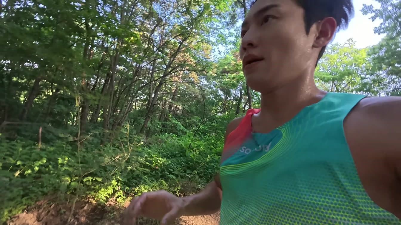 How Kwon Hwa-woon Achieved Sub-3 on His Marathon Debut